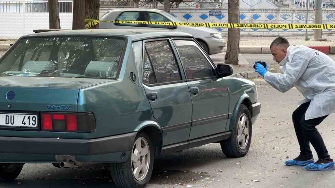 Karaman'da 5 Yaşındaki Kız Otomobilin Çarpması Sonucu Ağır Yaralandı