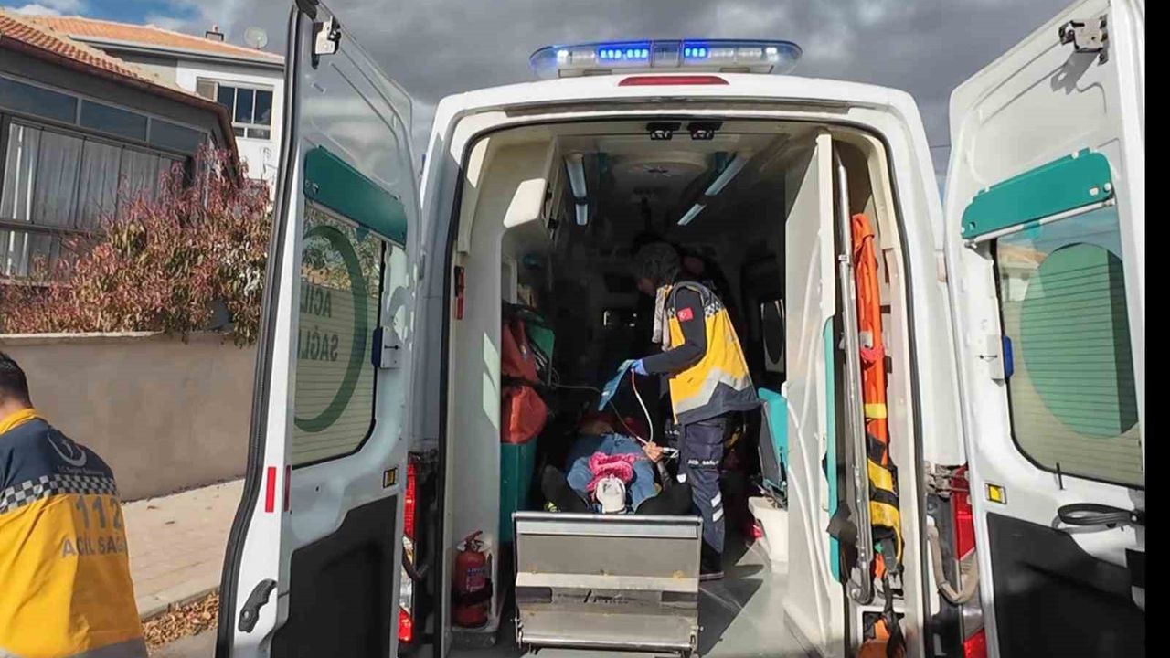 Karaman'da Elektrikli Bisiklet Sürücüsü Epilepsi Nöbeti Geçirince Kaza Yaptı