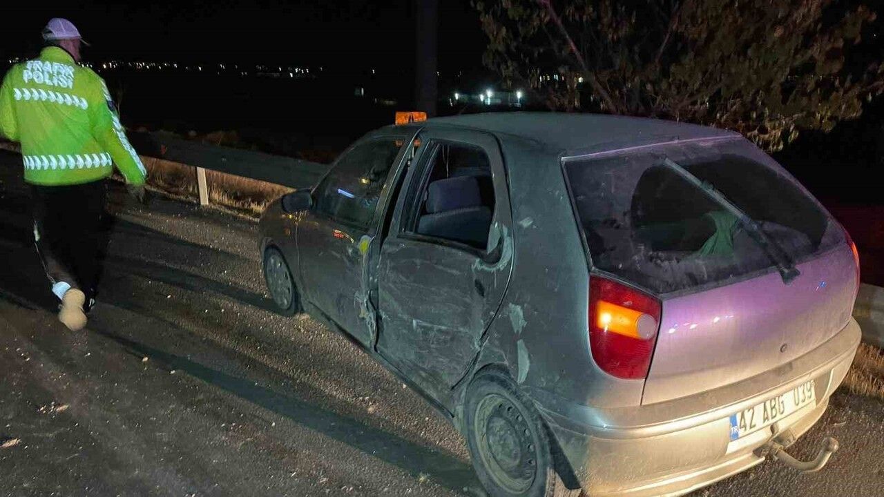 Karaman'da Trafik Kazası: 2'si Çocuk 4 Yaralı