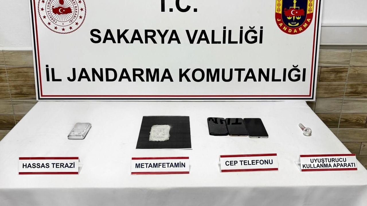 Karasu'da Uyuşturucu Operasyonu: 3 Yabancı Uyruklu Kadın Tutuklandı