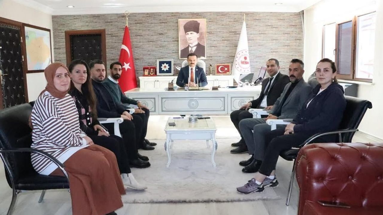 Karayazı'da Proje Değerlendirme Toplantısı — Kaymakam Onur Titiz Başkanlığında