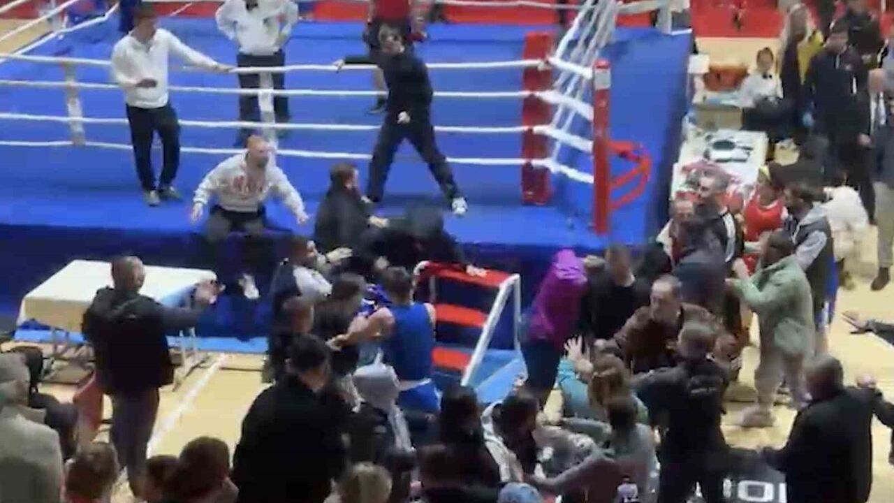 Kastamonu Boks Turnuvasında Kavga: Yumruklar Salona Taştı