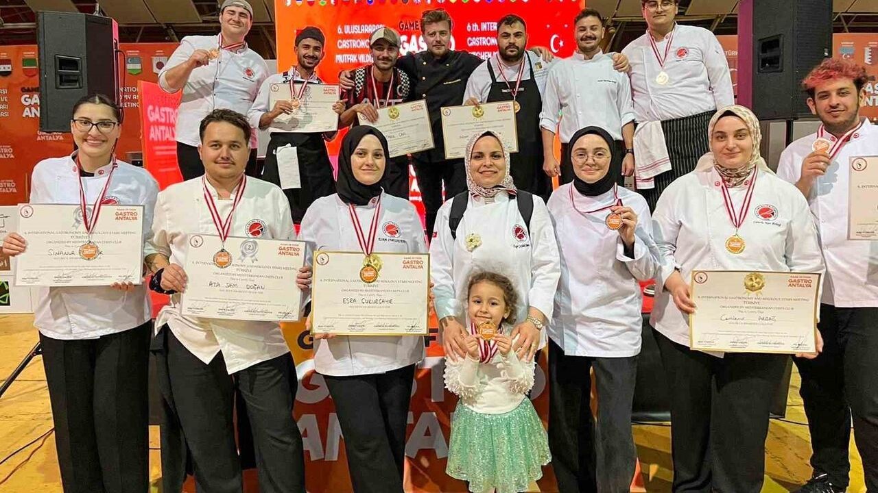 Kastamonu Üniversitesi GastroAntalya'dan 7 Altın Madalyayla Döndü