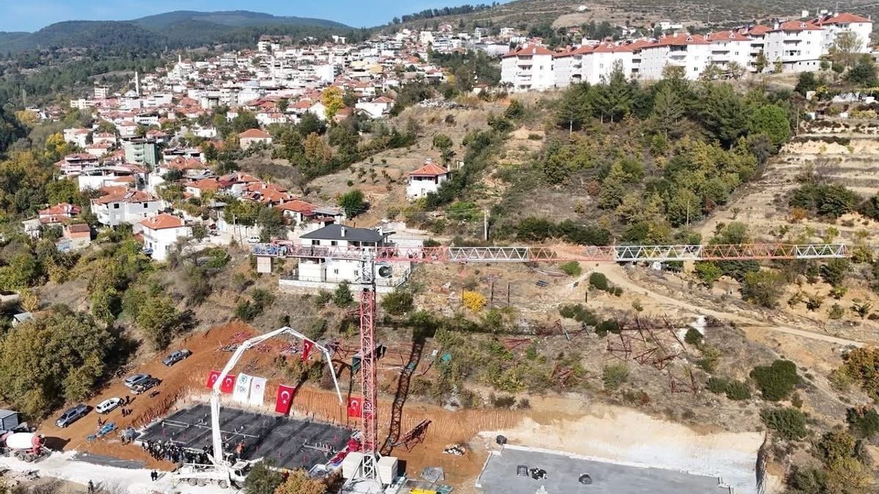 Kavaklıdere'de 9. Etap (Menteşe 2.) TOKİ Konutlarının Temeli Atıldı