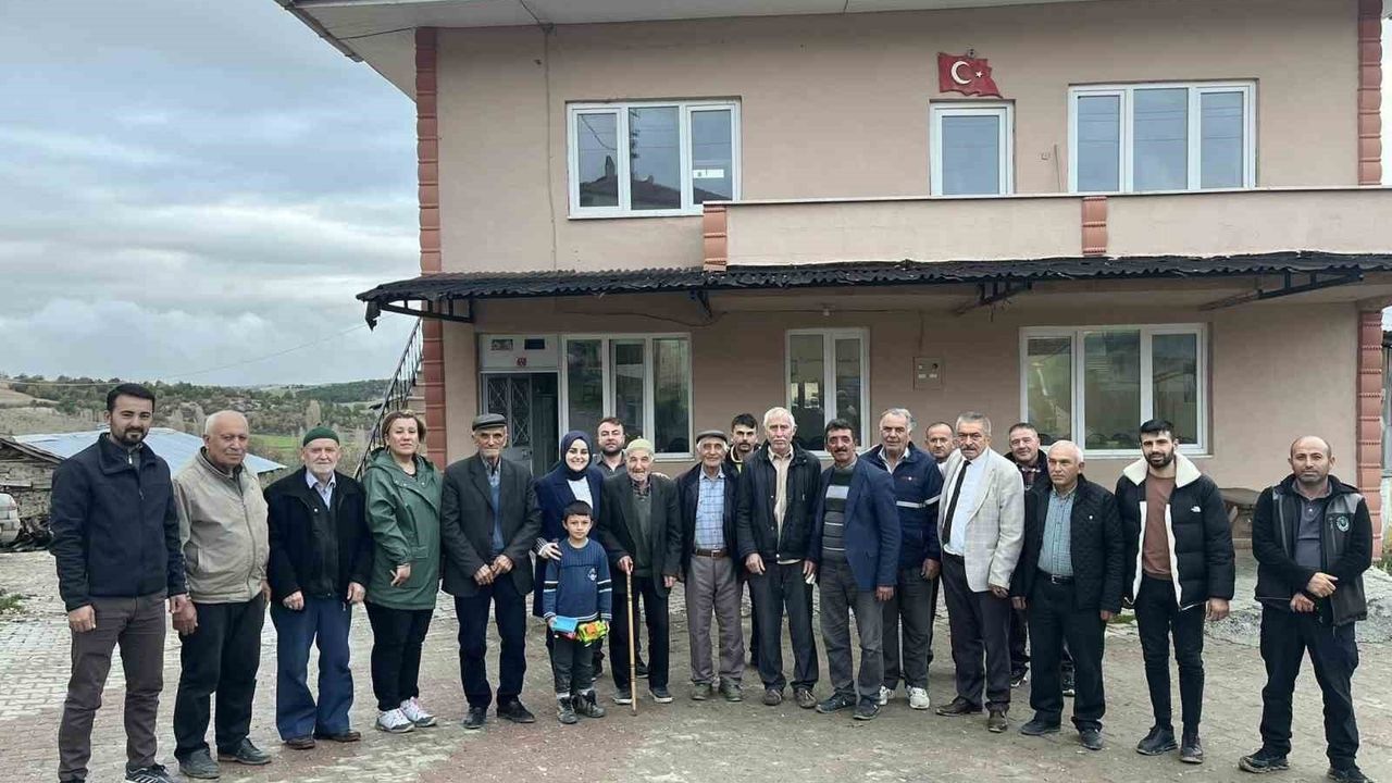 Kaymakam Kılıç Gökçeözü Köyü Yol Çalışmalarını İnceledi