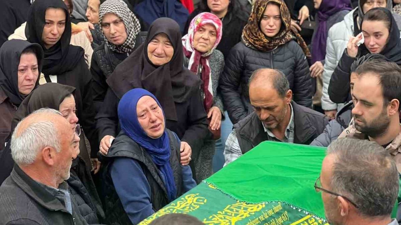 Kaynarca’da 55 Yaşındaki Günseli Koç, Doğum Gününde Hayatını Kaybetti
