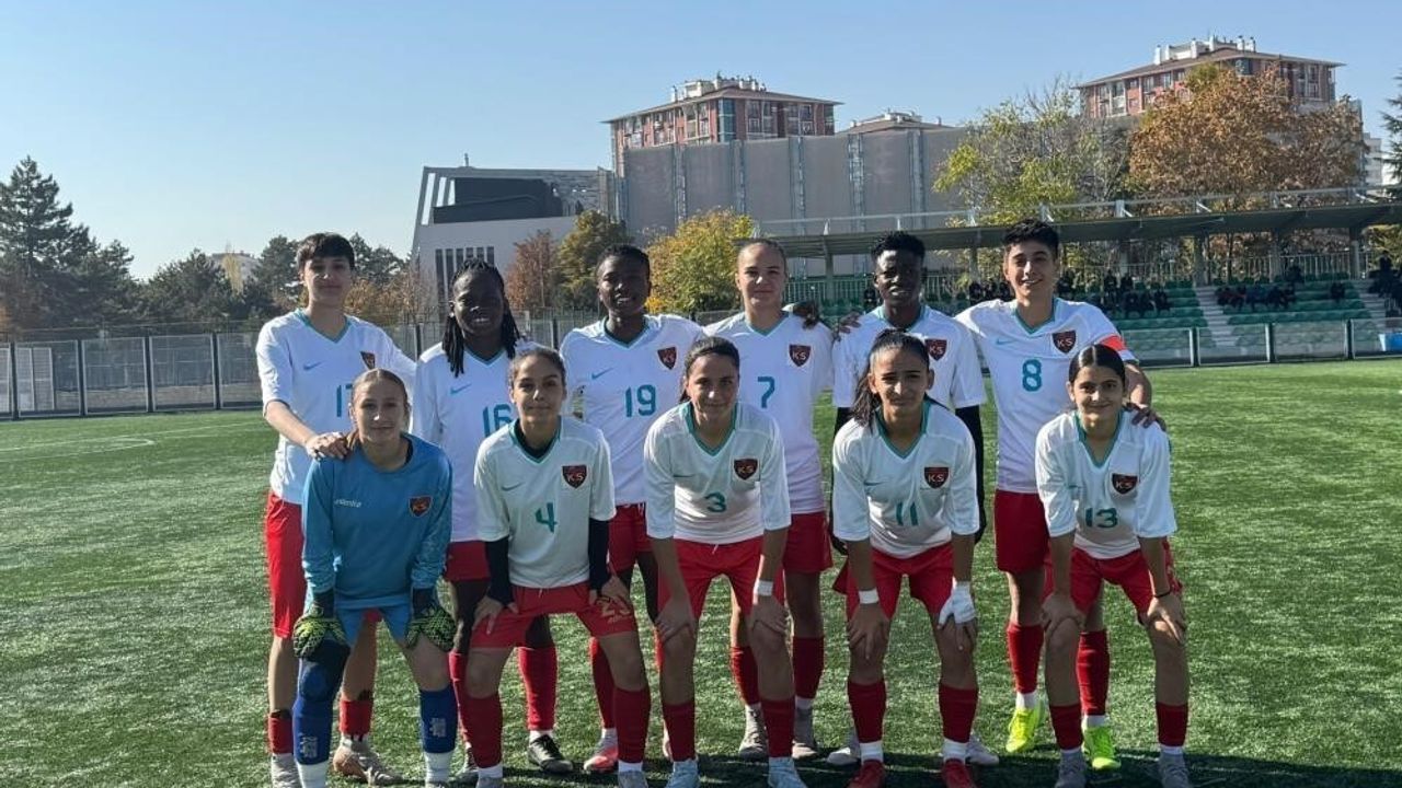 Kayseri Kadın FK Gazikent’i 7-1 Farkla Yendi