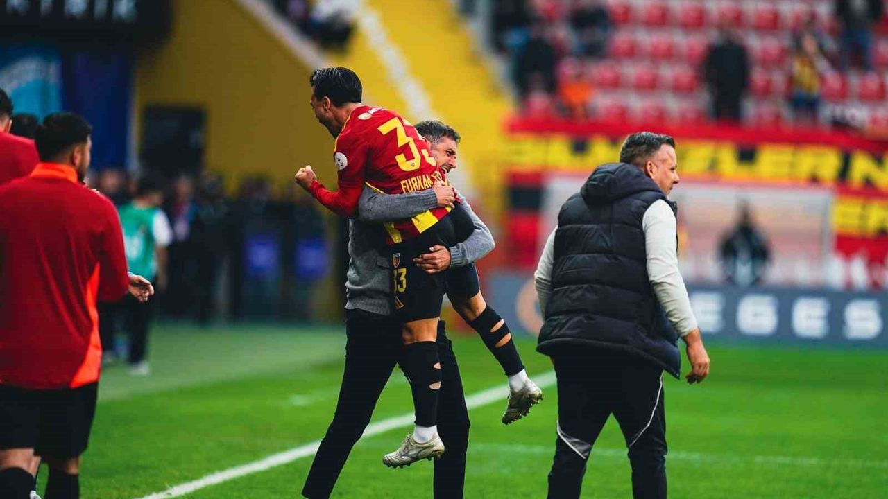 Kayserispor'da Denswill ve Furkan Soyalp ilk gollerini attı