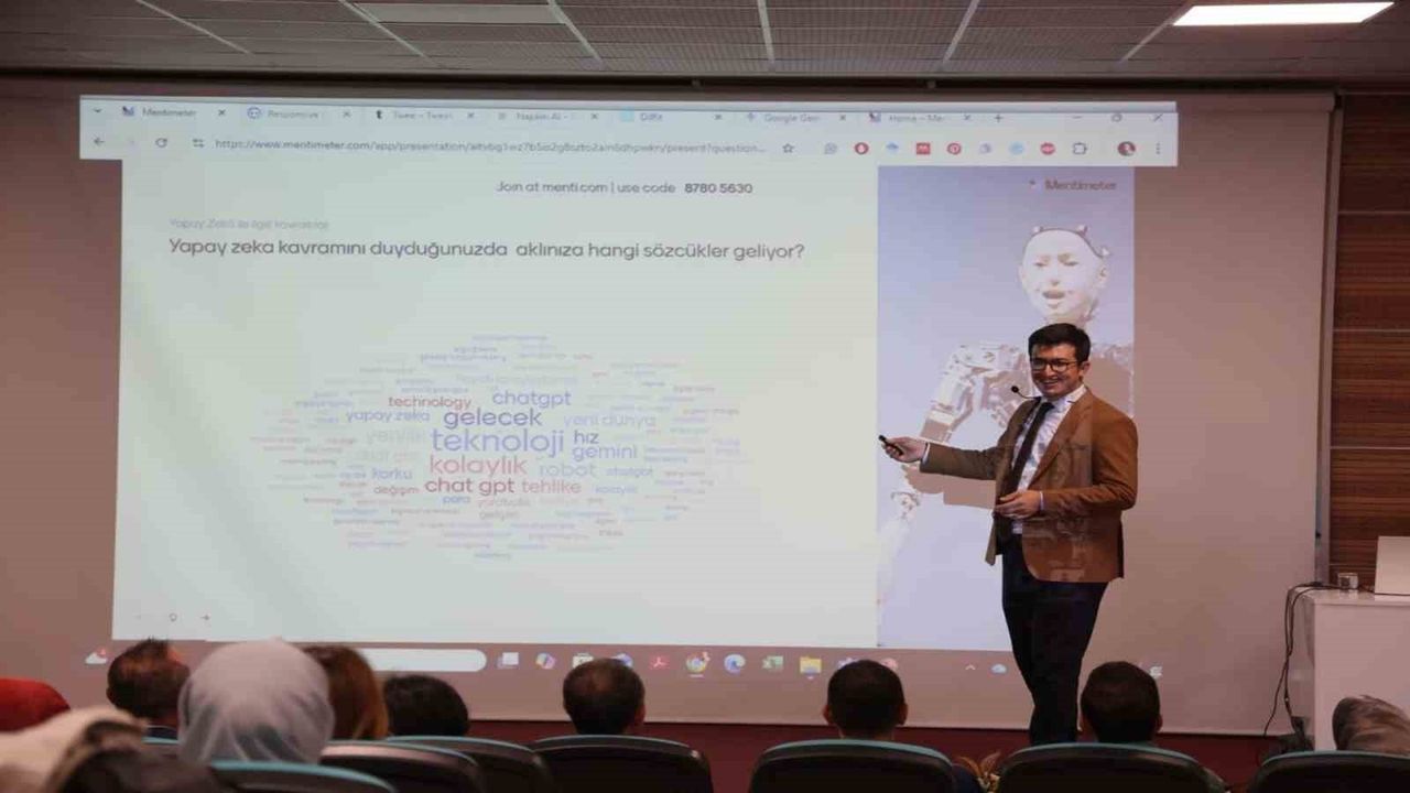 KBÜ’den Öğretmenlere 'Yapay Zekâ ile Yabancı Dil Öğretimi' Semineri