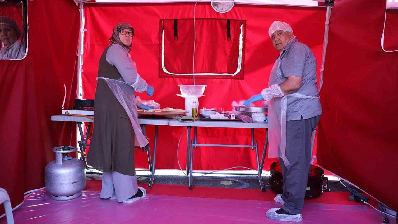 Keçiören'de 2. Geleneksel Serhat İlleri Yöresel Yemek Yarışması Başladı