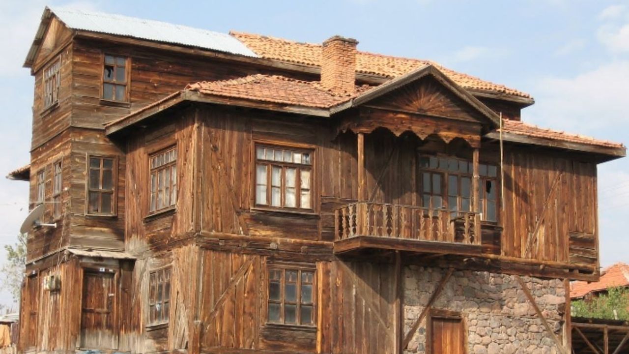 Kıbrıscık ilçe statüsünü kaybetme riskiyle karşı karşıya: Başkan Tekemen gözyaşlarına boğuldu