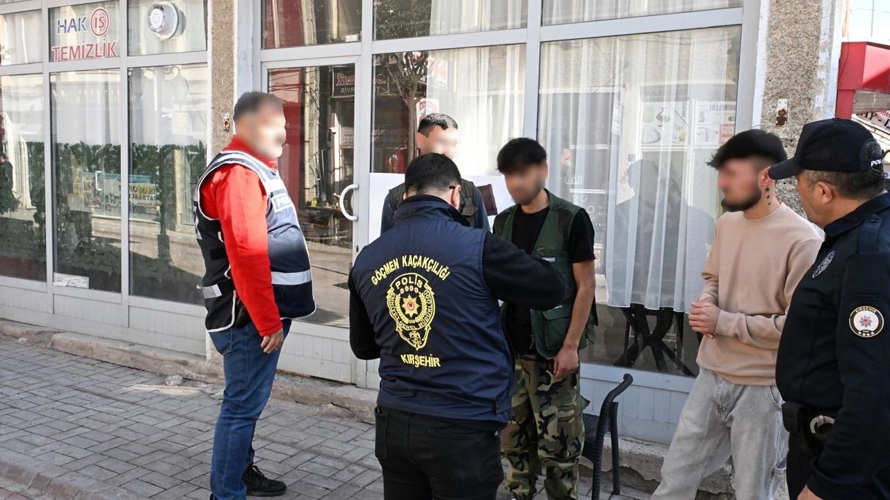 Kırşehir'de 5 düzensiz göçmen yakalandı: Kayıt dışı istihdam denetimi