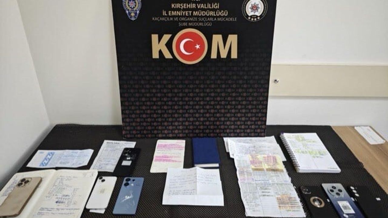Kırşehir'de Tefecilik Operasyonu: 7 Şüpheli Yakalandı, 4'ü Tutuklandı