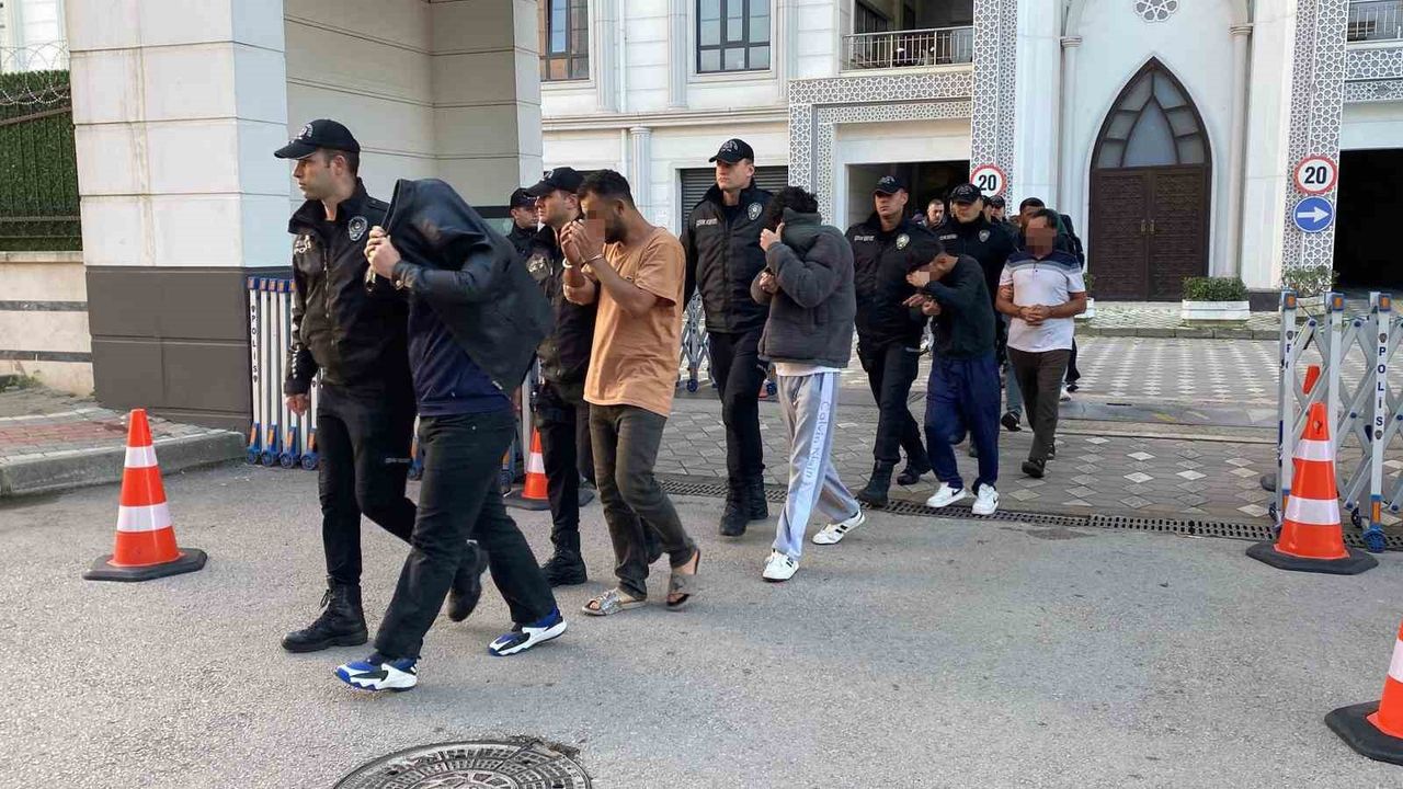 Kocaeli'de 'Sahte Bungalov' Çetesine Dev Operasyon: 35 Milyon TL Hesap Hareketi