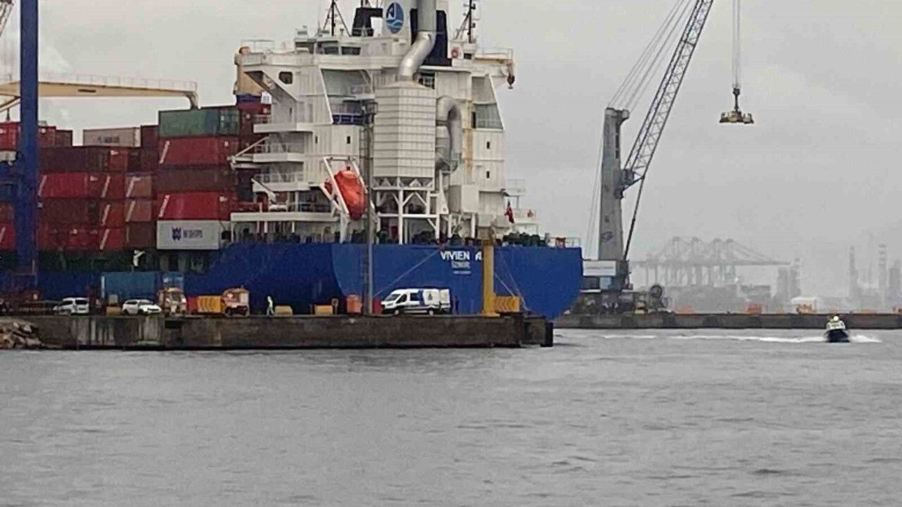 Kocaeli'de Tekne Alabora: 1 Ölü, 1 Yaralı