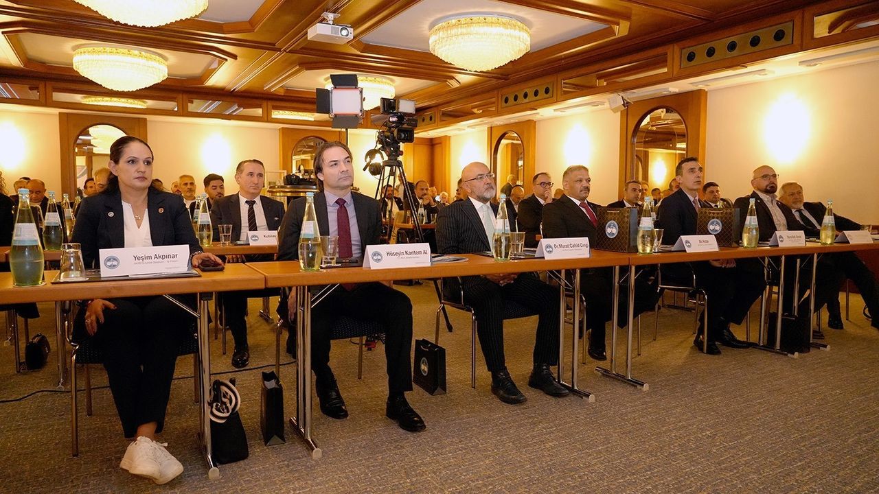 Köln'de AKİB Yatırım Forumu: Kayserili İş Dünyası Avrupa'da Buluştu