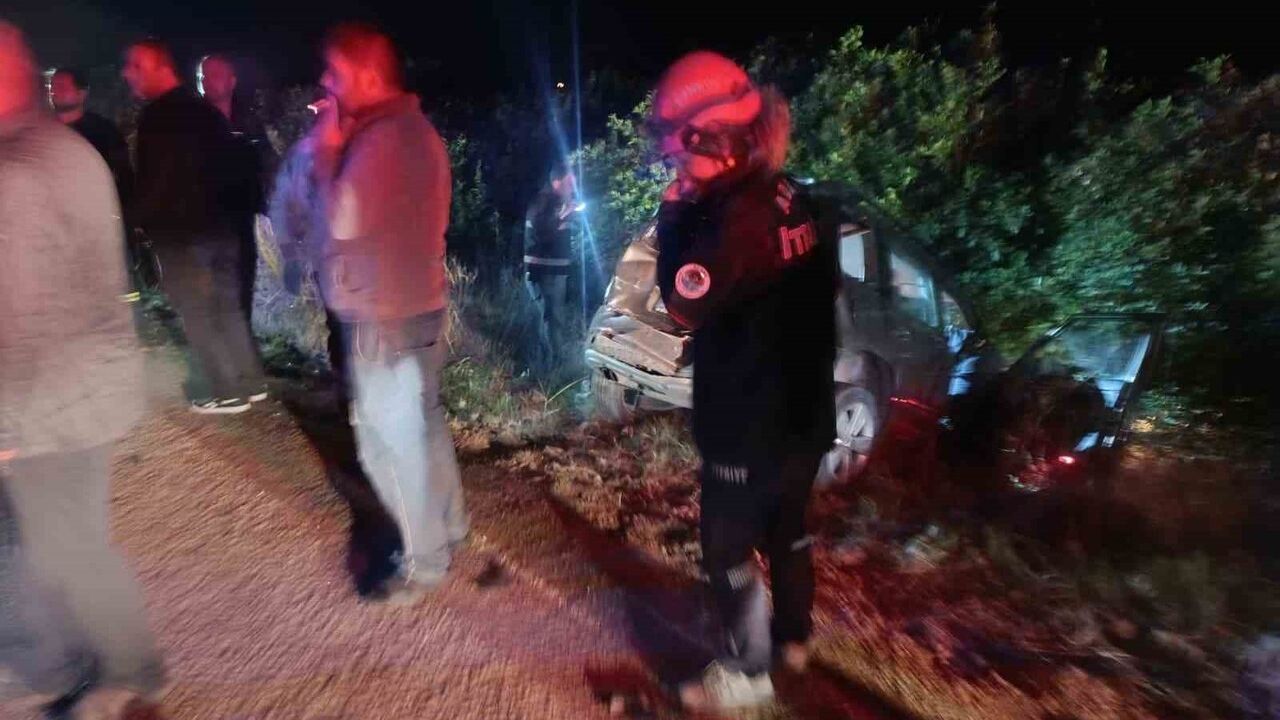 Kozan’da 3 Araçlı Zincirleme Kaza: 2 Kişi Yaralandı