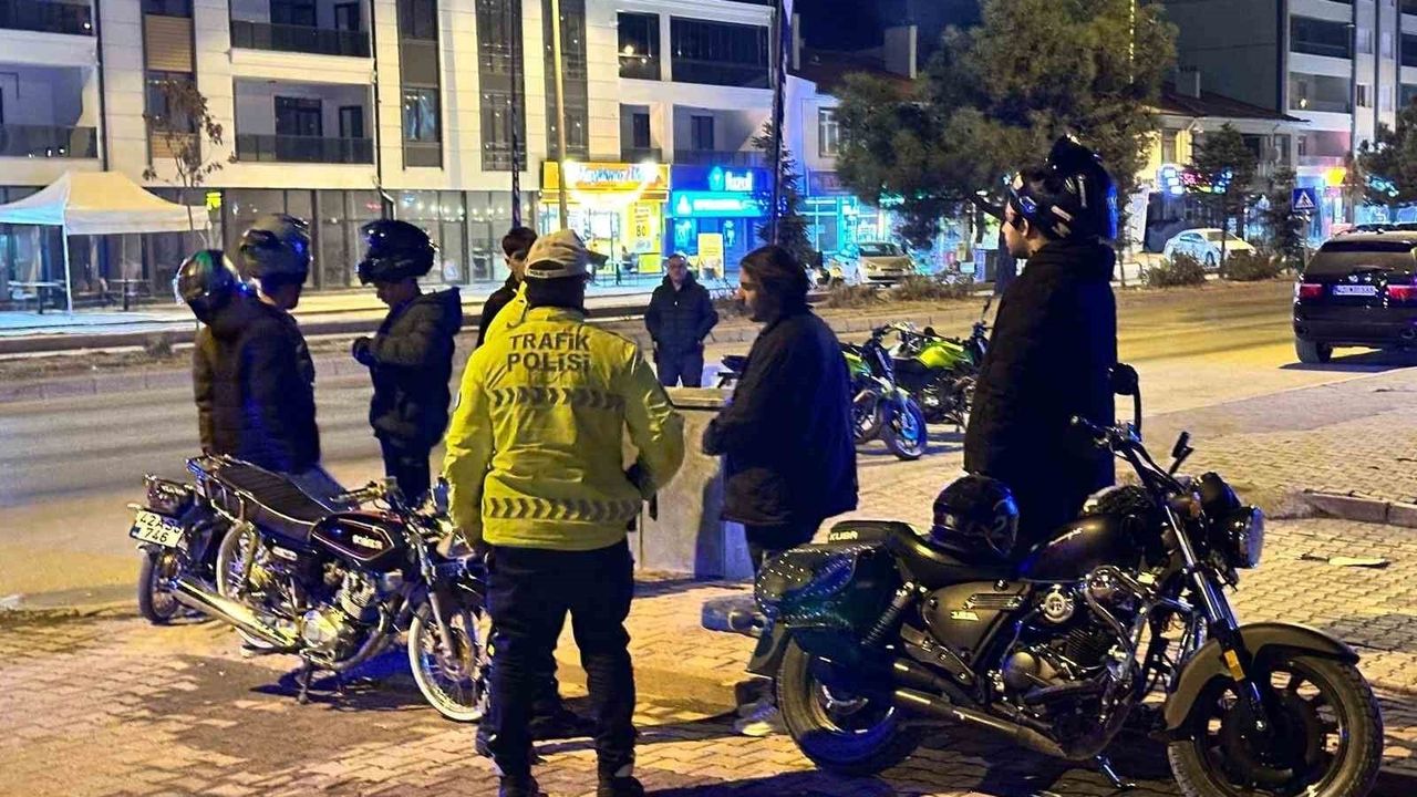 Kulu’da Motosiklet Denetimleri Sıklaştırıldı: 62 Bin Lira Ceza