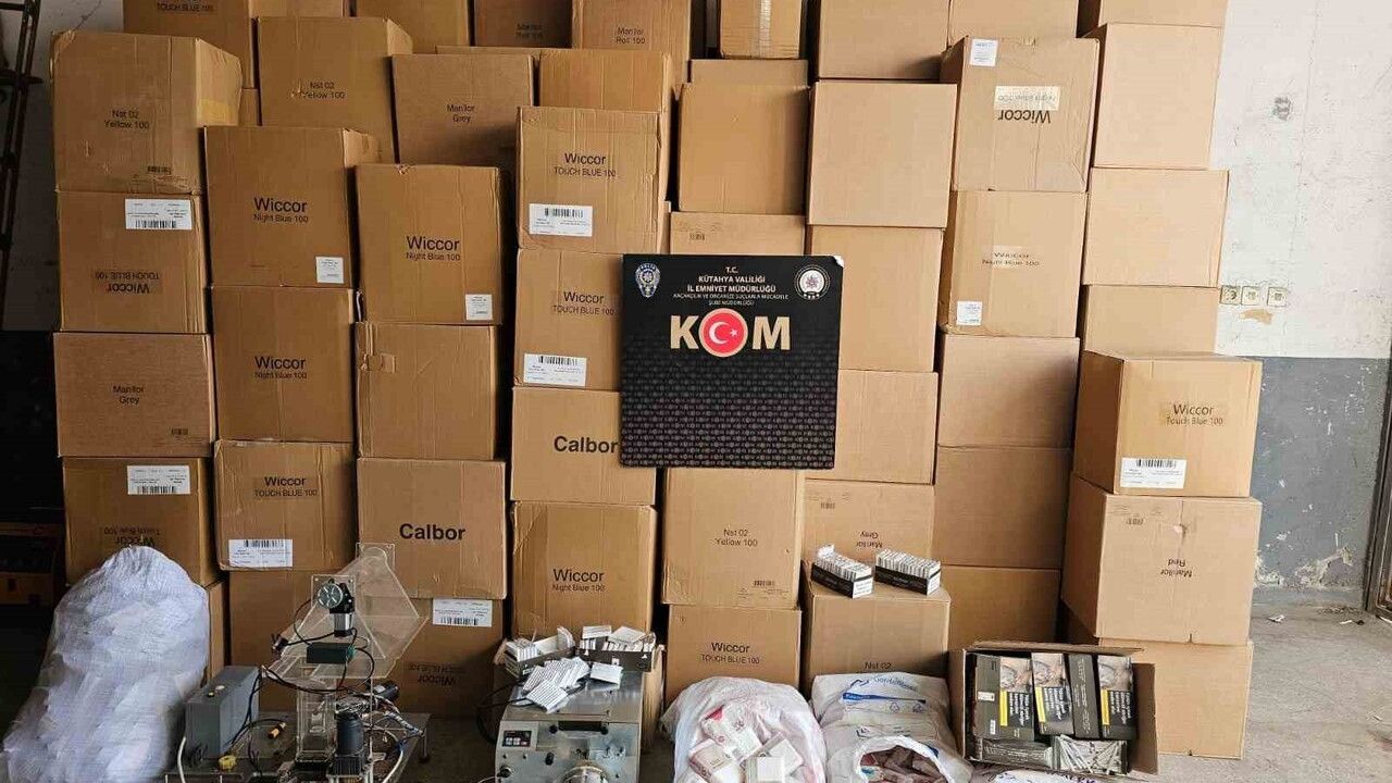 Kütahya'da 688 bin 640 makaron ele geçirildi