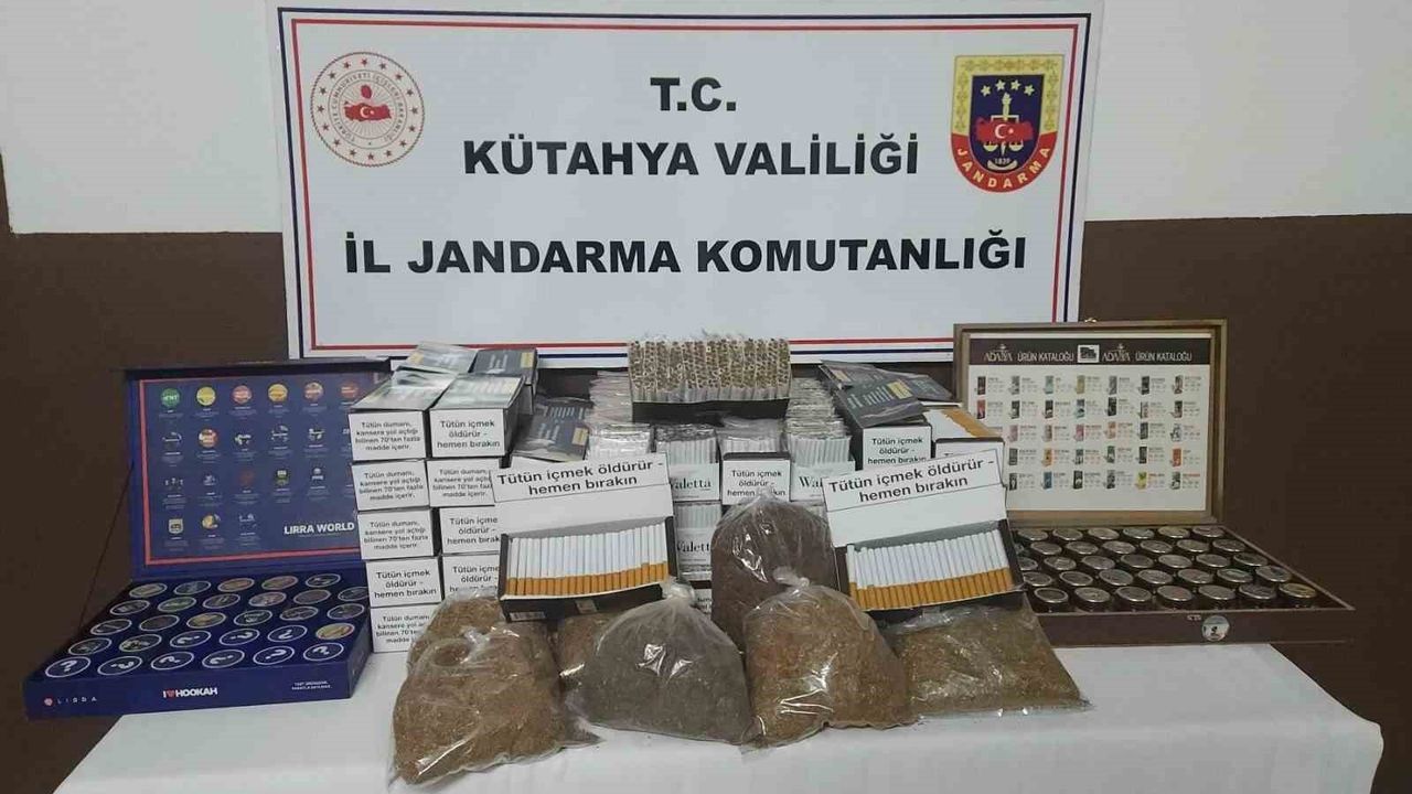 Kütahya’da Kaçak Tütün Operasyonu: Binlerce Bandrolsüz Ürün Ele Geçirildi