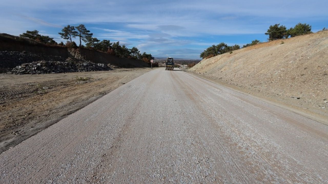 Kütahya’da Köy Yollarına BSK Asfalt — Merkez Büyüksaka-Belkavak’ta 2 km Yenileme