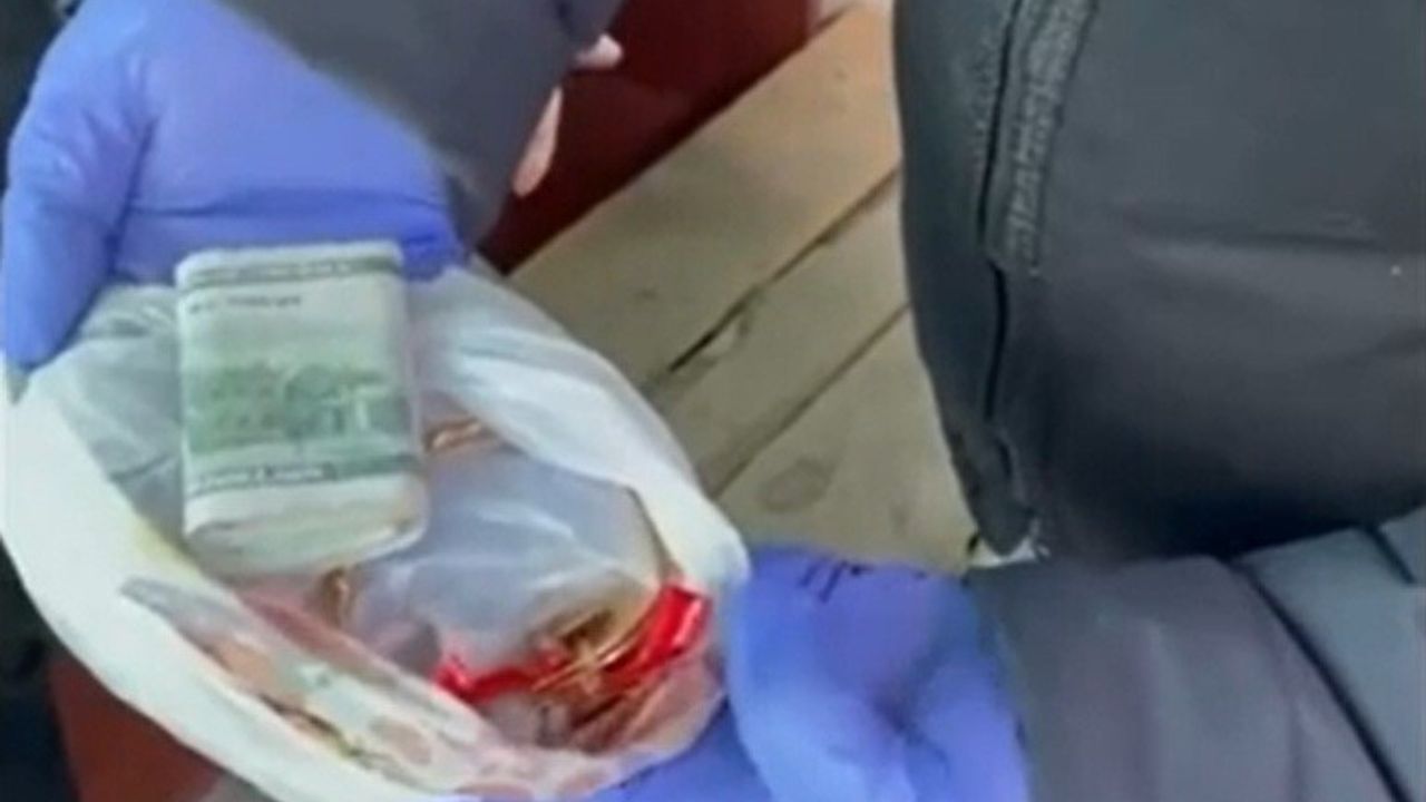 Kütahya'da Sahte Polis ve Savcıyla 558 Bin TL'lik Dolandırıcılık — Şüpheliler Eskişehir Girişinde Yakalandı