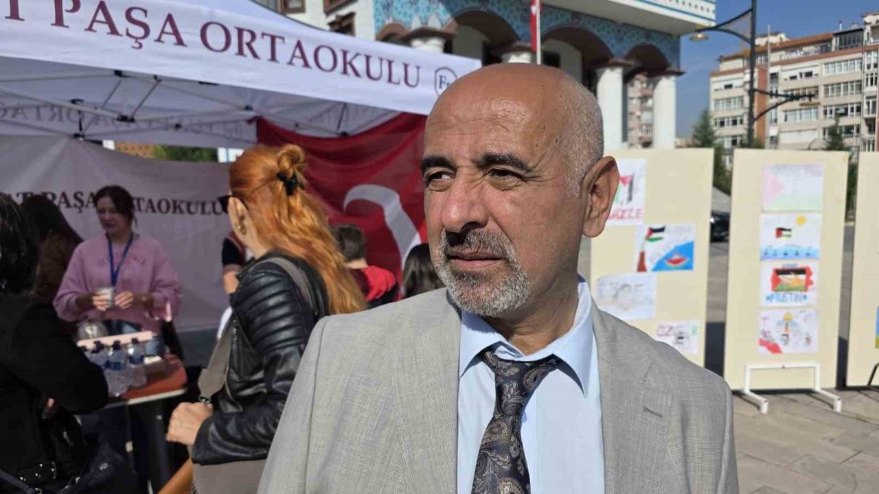 Kütahya Fuat Paşa Ortaokulu’ndan Gazze için Hayır Çarşısı