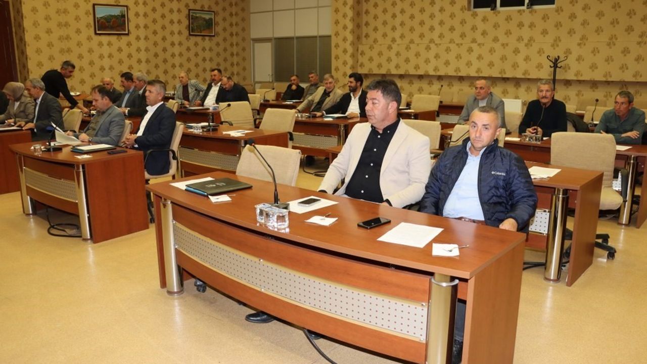 Kütahya İl Özel İdaresi'nde 2026 Bütçe Görüşmeleri ve Yeni Araç Alımları