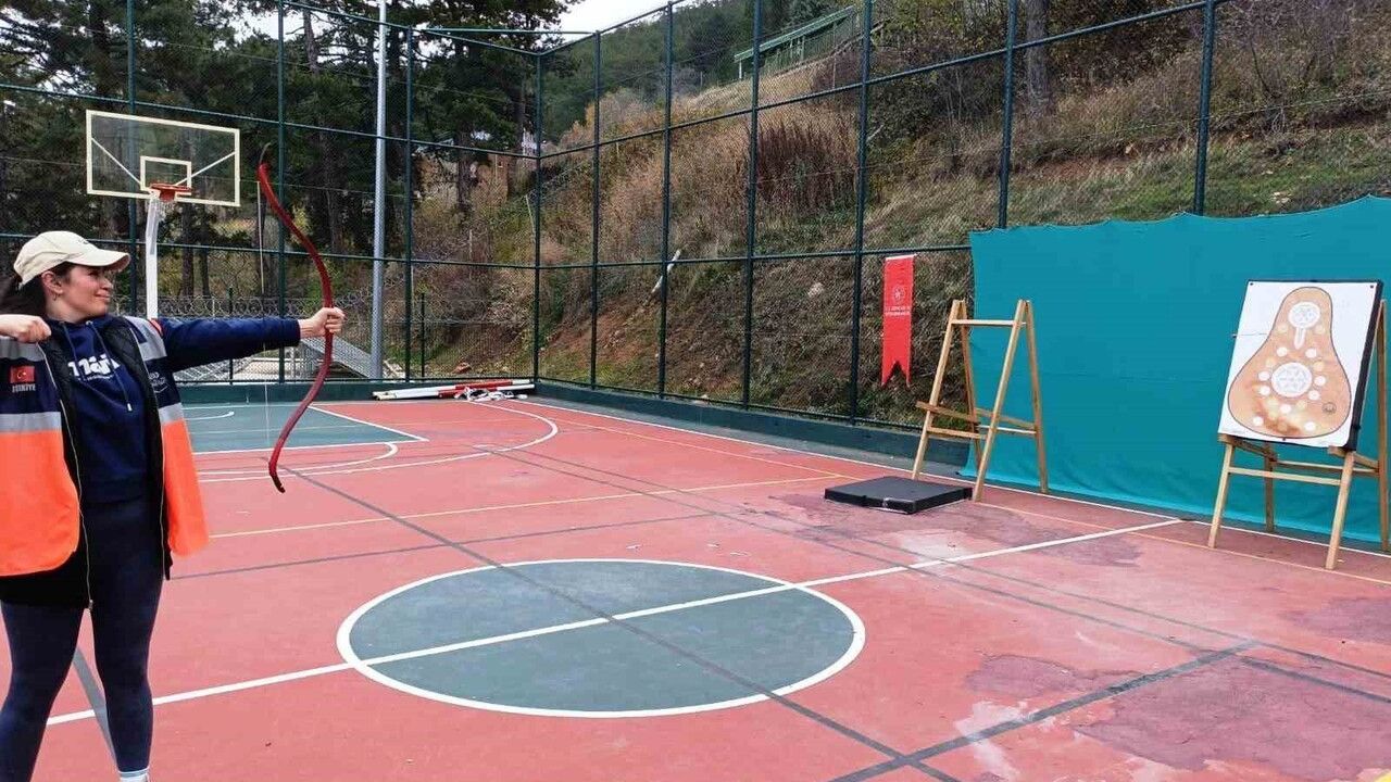 Kütahya Kadın Destek AFAD Gönüllüleri Murat Dağı Kamp Merkezi'nde 3 Günlük Etkinlik