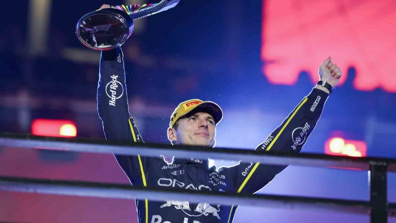 Las Vegas Grand Prix'ini Max Verstappen Kazandı