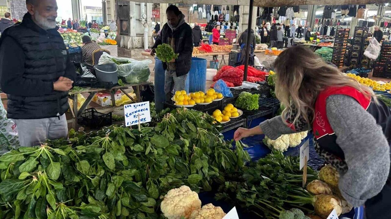 Lüleburgaz’da Semt Pazarı Denetimi: Etiket ve Hijyen Kontrolleri