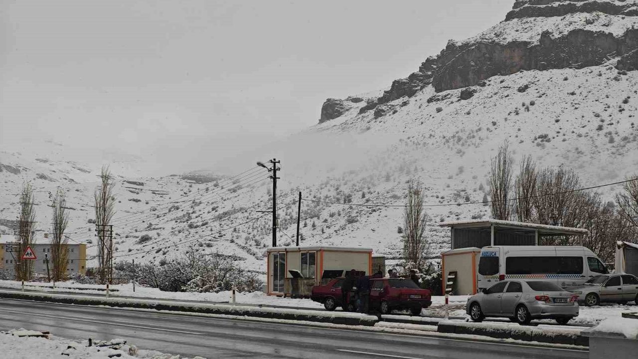 Malatya'da Sağanak ve Yüksek Kesimlerde Kar Yağışı Etkili