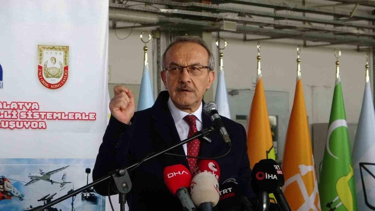 Malatya'da "Yerli ve Milli Sistemlerle Buluşuyor" Sergisi: Yerli Savunma Sistemleri Tanıtıldı