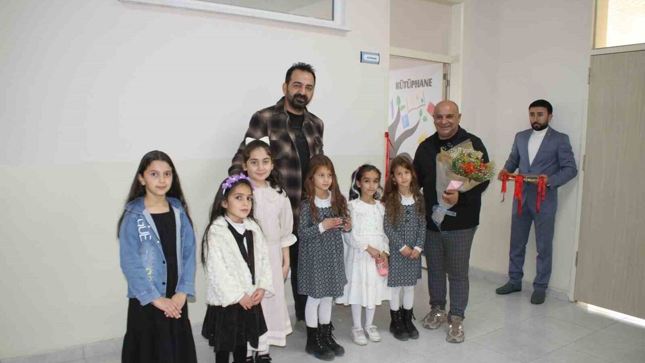 Malazgirt İlkokulu’na Modern Kütüphane Açıldı