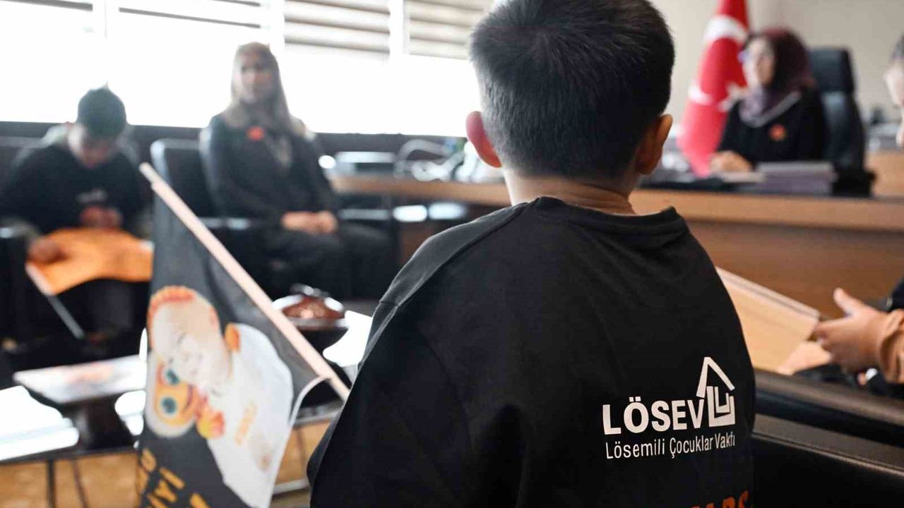 Manisa CBÜ'de LÖSEV Ziyareti: Rektör Kibar’dan Lösemili Çocuklara Tam Destek