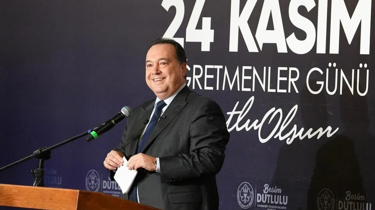 Manisa'da Öğretmenlere Çifte Bayram: MABEM'e Maaş Zammı ve %50-%70 Ulaşım İndirimi