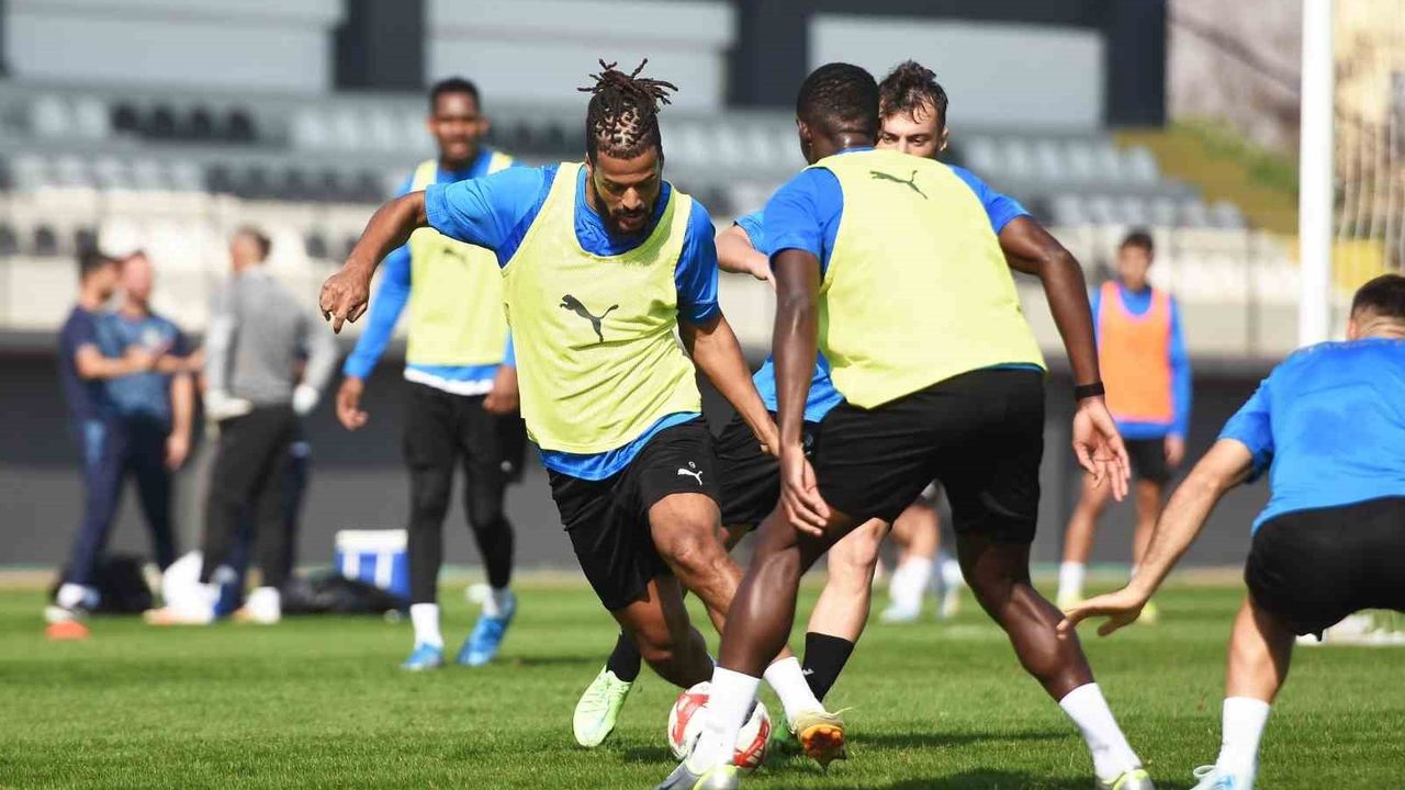 Manisa FK, Özbelsan Sivasspor Maçı İçin Hazırlıklara Başladı