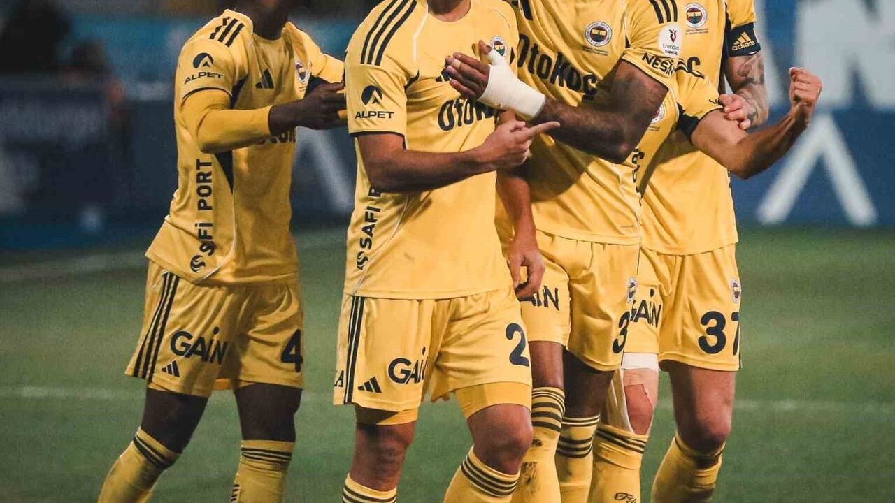 Marco Asensio Rize’de Coştu: 2 Gol, 1 Asistle Fenerbahçe’yi Taşıdı