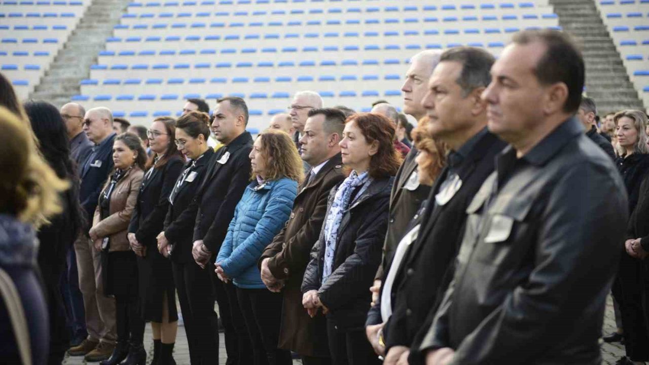 MCBÜ'de Atatürk'ü Anma: 87. Yılda Yoğun Katılım