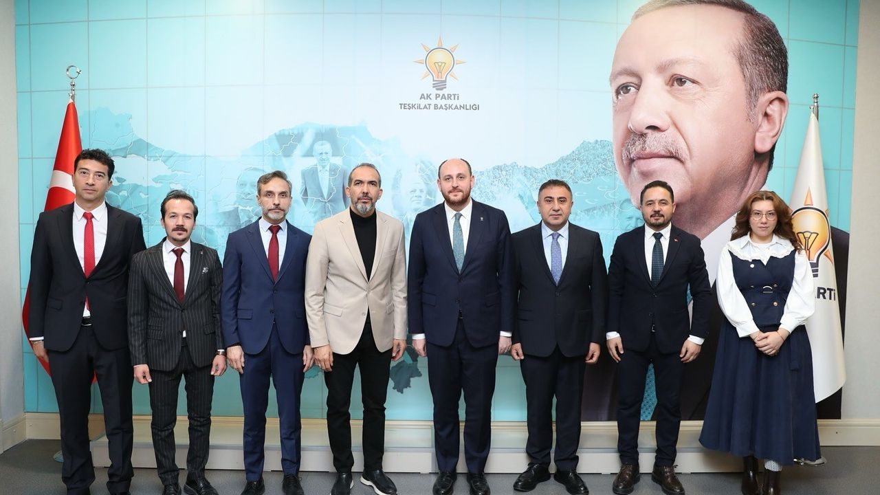 Mehmet Bitik, AK Parti Uşak Merkez İlçe Başkanlığı'na Atandı