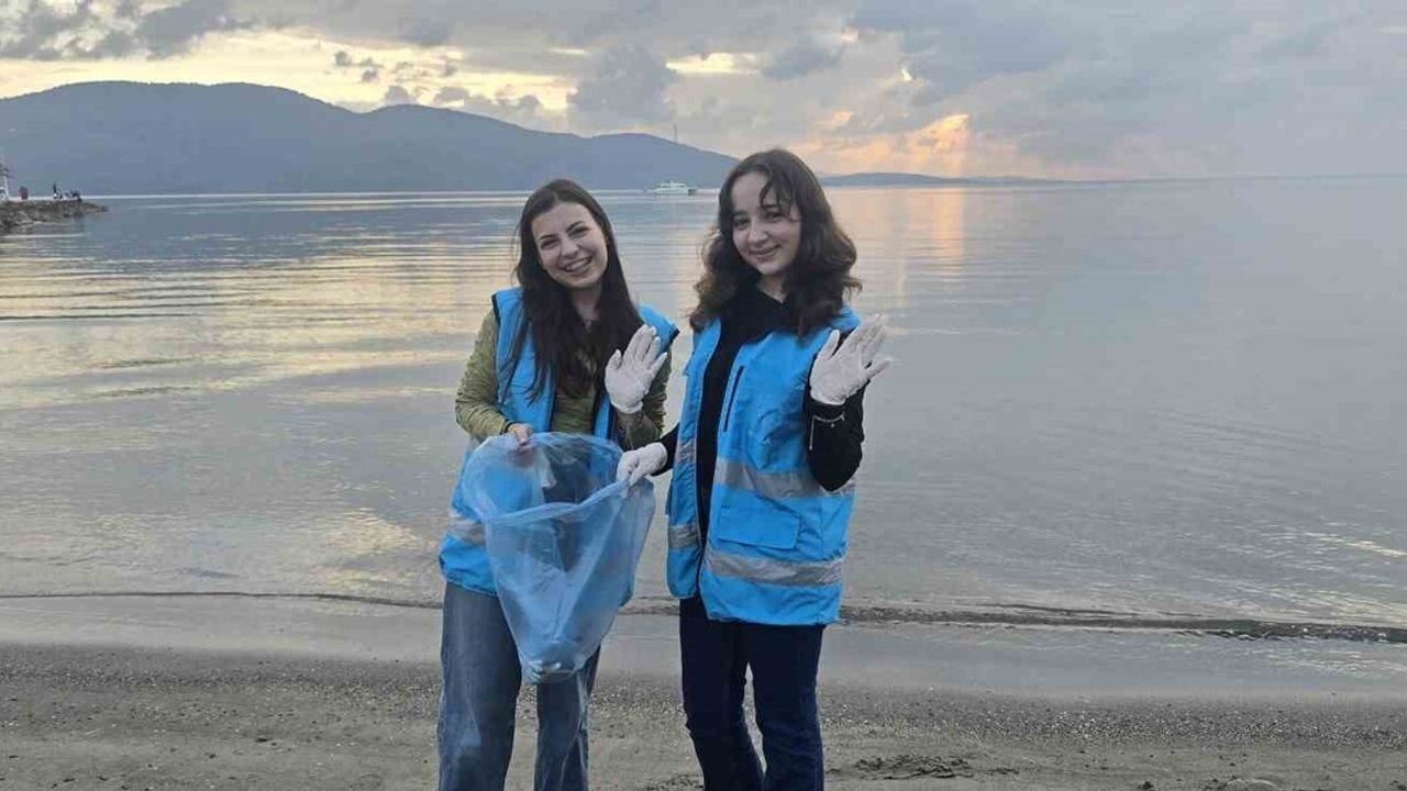 Menteşe'nin Gönüllü Gençlerinden Örnek Çevre Hareketi