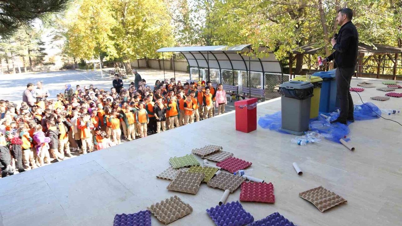 Meram'da Okullar Arası 'Bizim Meram Sıfır Atık Yarışması' Kasım'da Başlıyor