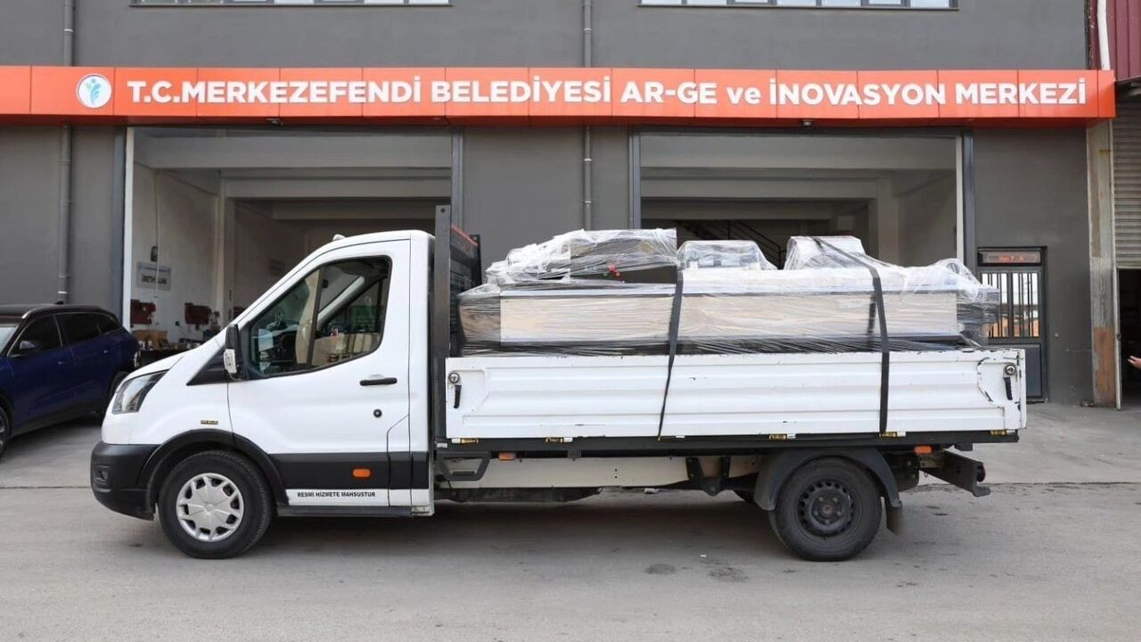 Merkezefendi'nin 33’ncü Mama Makinesi Çerkezköy'e Teslim Edildi
