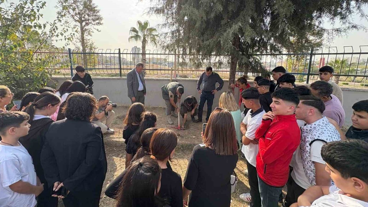 Mersin'de Toroslar MESEM'de 'Yeşil Vatan' İçin Fidan Dikimi