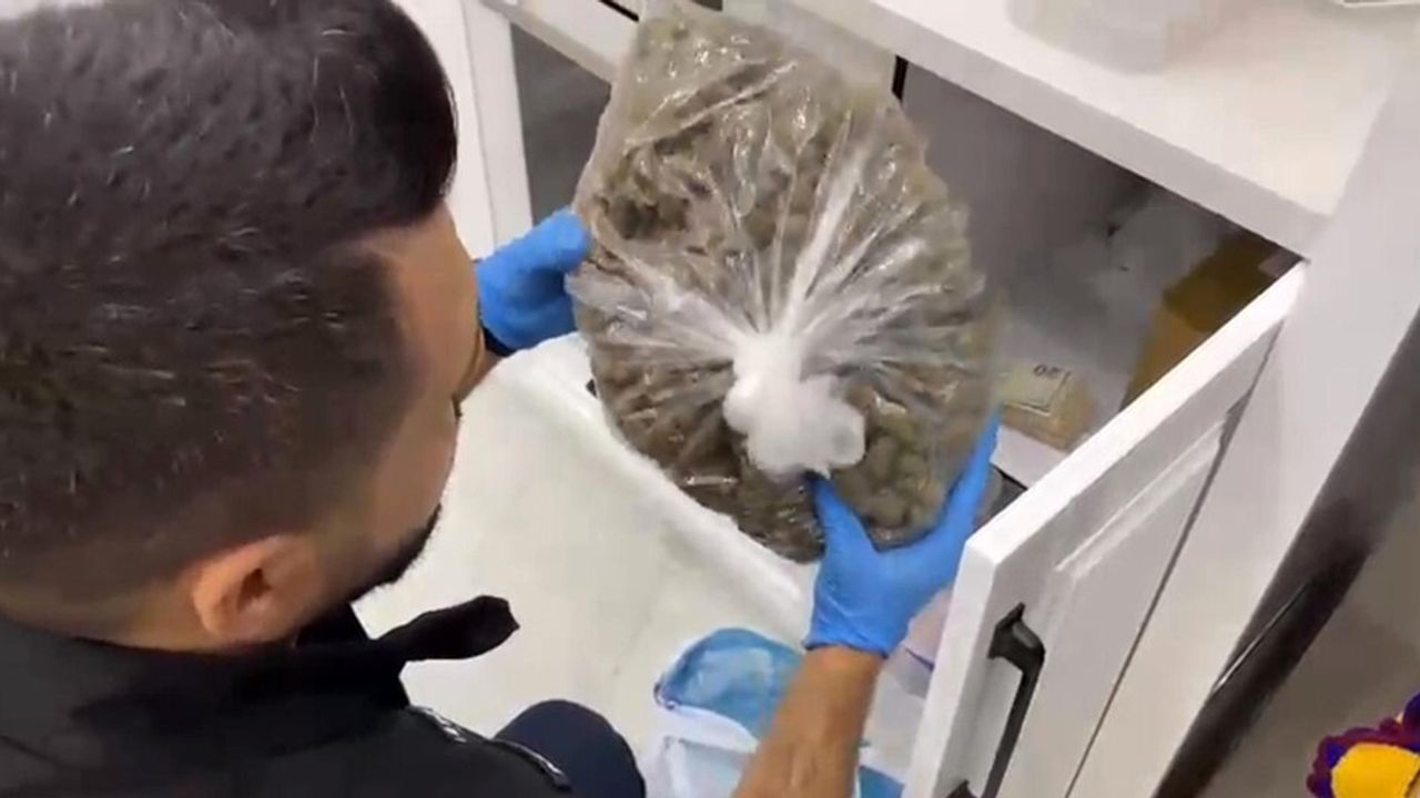 Mersin'de Uyuşturucu Operasyonu: 31 Gözaltı, 16 Tutuklama