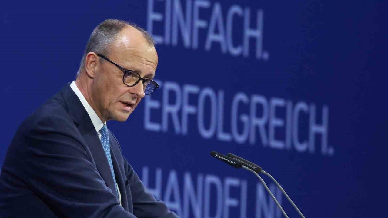 Merz: Ukraynalı gençler Almanya’ya gelmeyip ülkelerinde hizmet etmeli