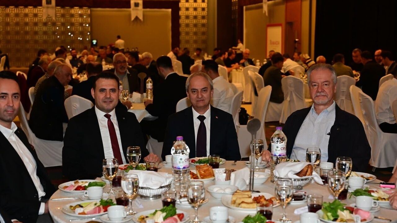 Mesut Kocagöz: Antalya’nın Geleceği Kepez — Ortak Akıl ve 51 Proje