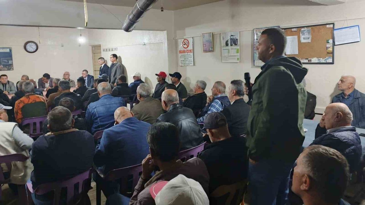 MHP Salihli 'Hayırlı Günler Komşum' Ziyaretlerine Kemerdamları'nda Başladı