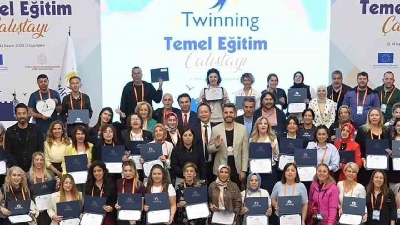 Mollabey İlk-Ortaokulu eTwinning'de Büyük Başarı