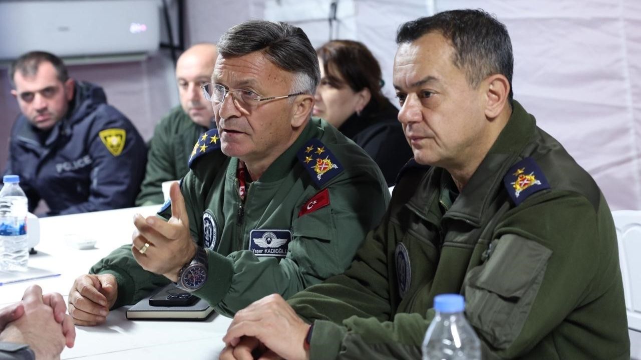 MSB: Gürcistan'daki C-130 kazasında ekipler olay yerinde çalışıyor